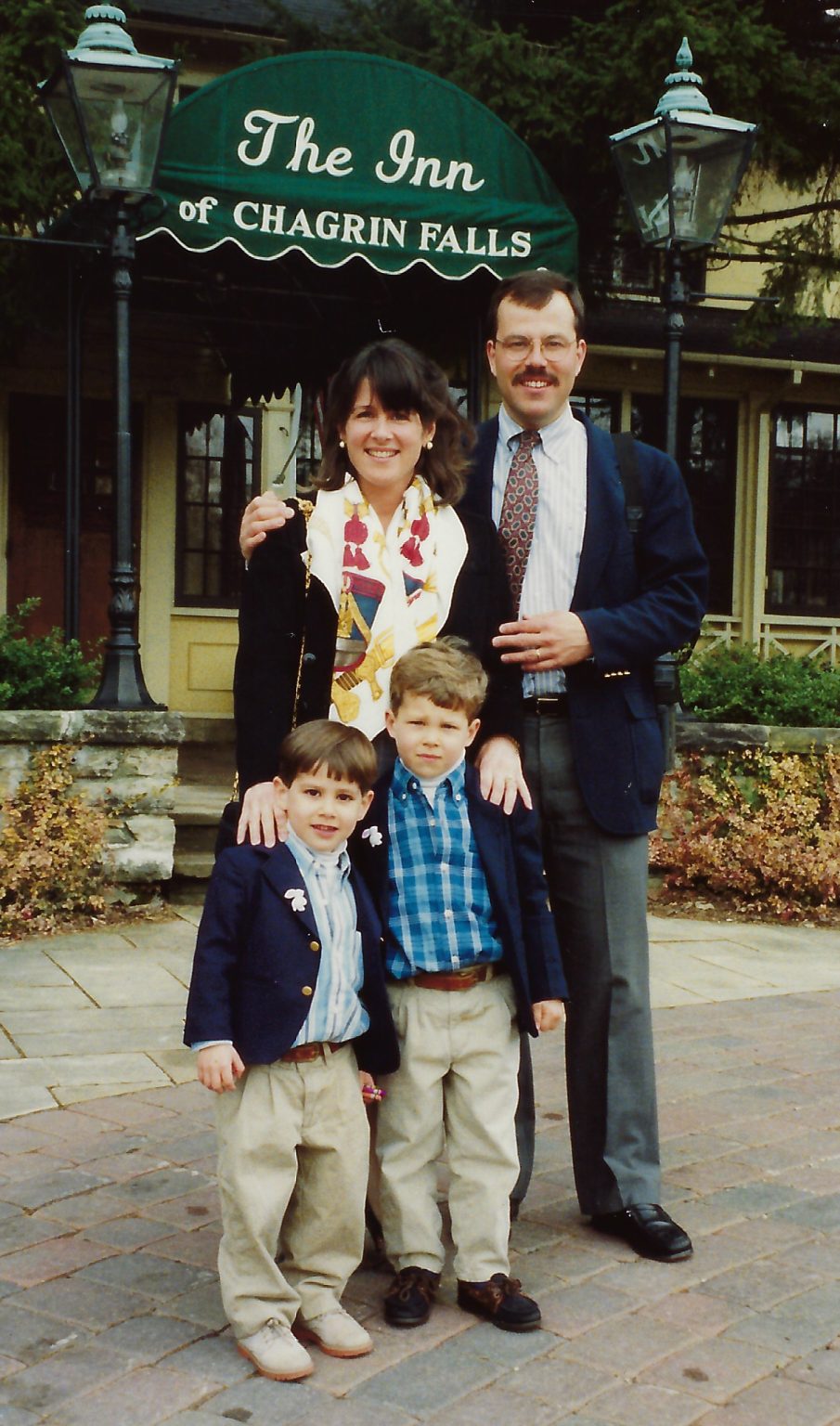 Founder Al Harlow and the Harlow family in front of the Chagrin Falls Inn